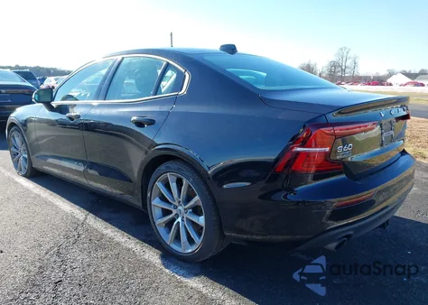 2020 Volvo S60 T6 Momentum from USA, damaged, VIN 7JRA22TKXLG038744